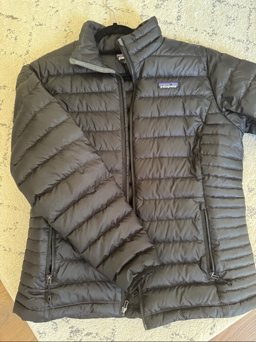 Patagonia Black Quilted Puff Jacket L